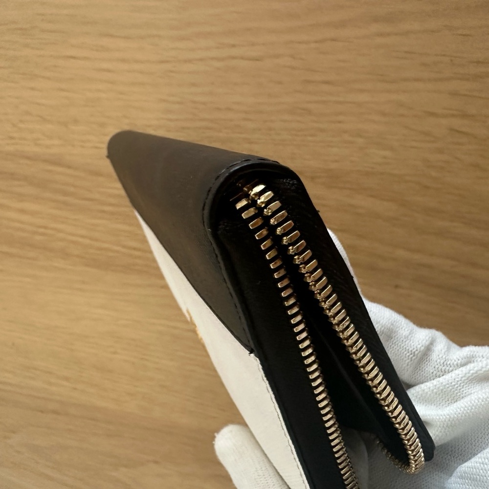 Mcm zipper long wallet - Picture 7 of 12